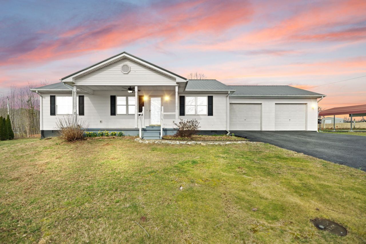 124 Blake Drive, Jeffersonville, KY 40337 Main Photo