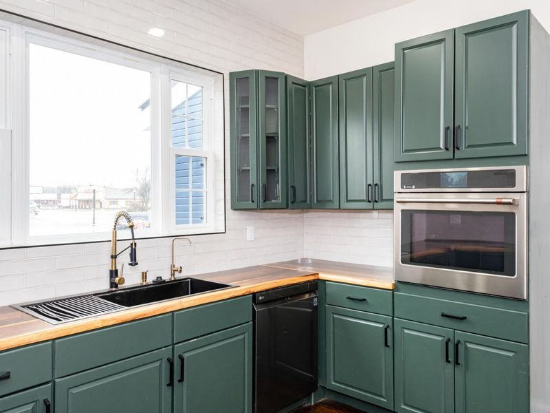 596 Scioto Street , Urbana, OH 43078 Photo 27