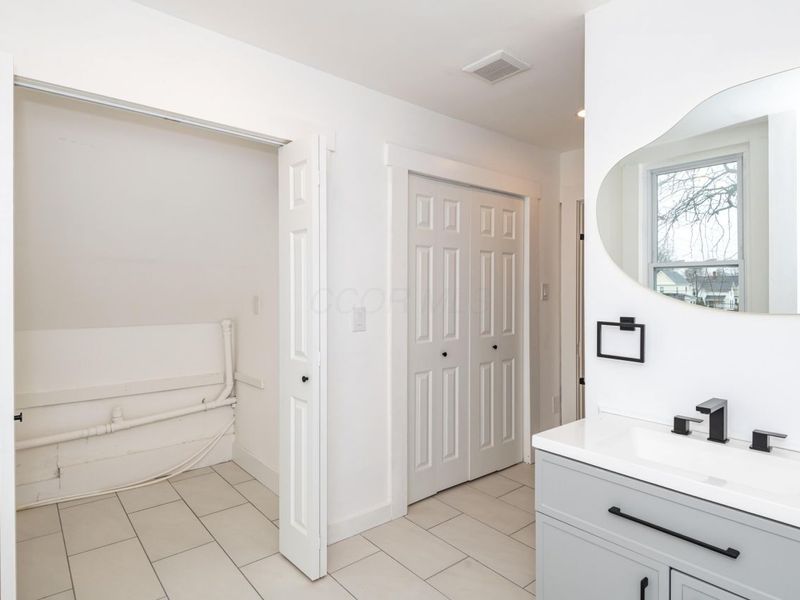 596 Scioto Street , Urbana, OH 43078 Photo 43