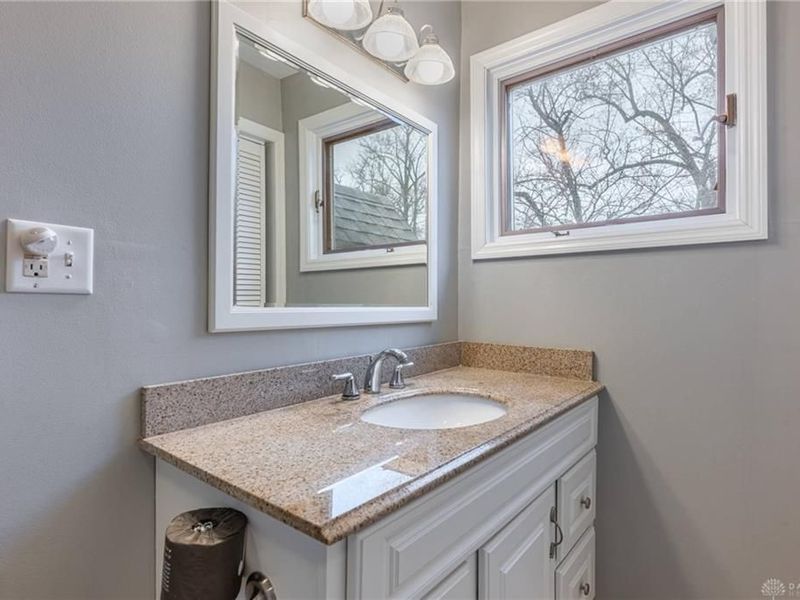 422 E Telford Avenue, Oakwood, OH 45419 Photo 22