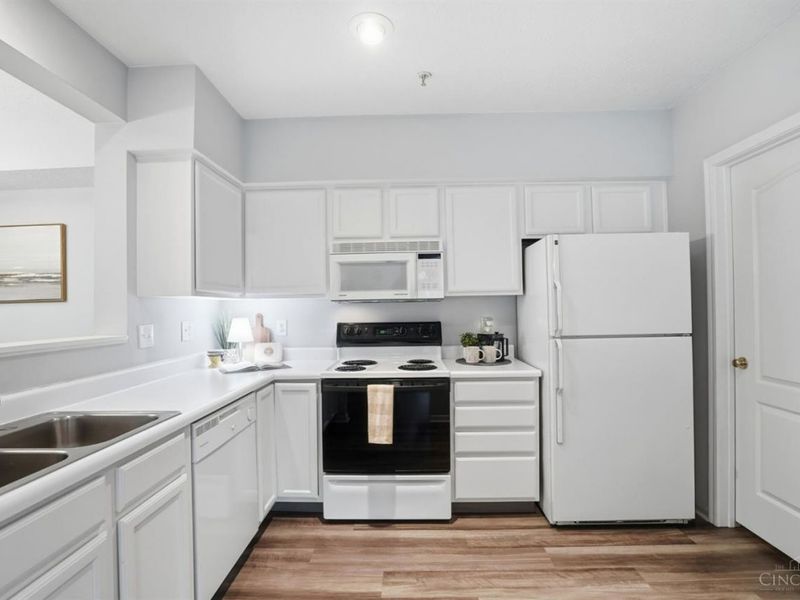 101 Postoak Lane, Unit A, Milford, OH 45150 Photo 14