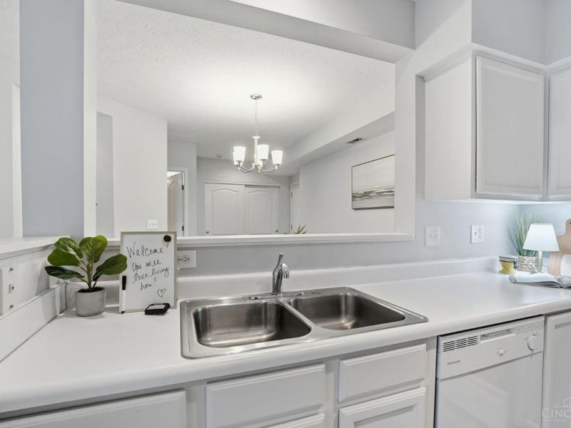 101 Postoak Lane, Unit A, Milford, OH 45150 Photo 16