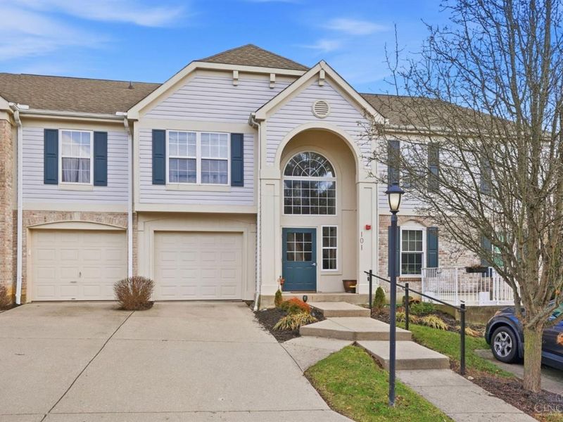 101 Postoak Lane, Unit A, Milford, OH 45150 Photo 3