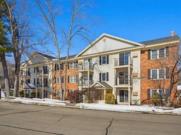 15 Northbrook Drive, Unit 1512, Manchester, NH 03102