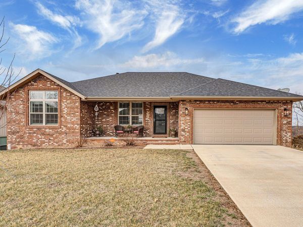 5619 S Lexington Avenue, Springfield, MO 65810