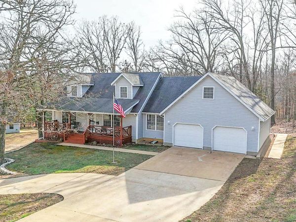 1513 Timber Drive, Cabool, MO 65689