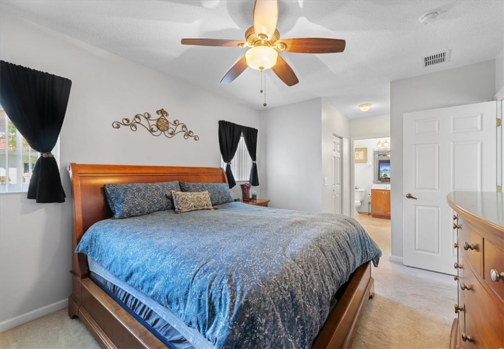 544 7th Square Sw, Unit 102, Vero Beach, FL 32962 Photo