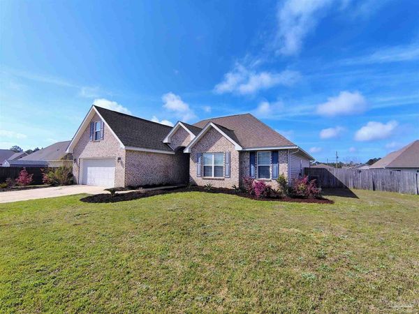 2247 Boxford Ct, Pensacola, FL 32507