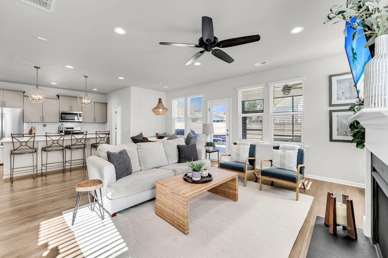 2008 Bouganvillia Drive Photo 17