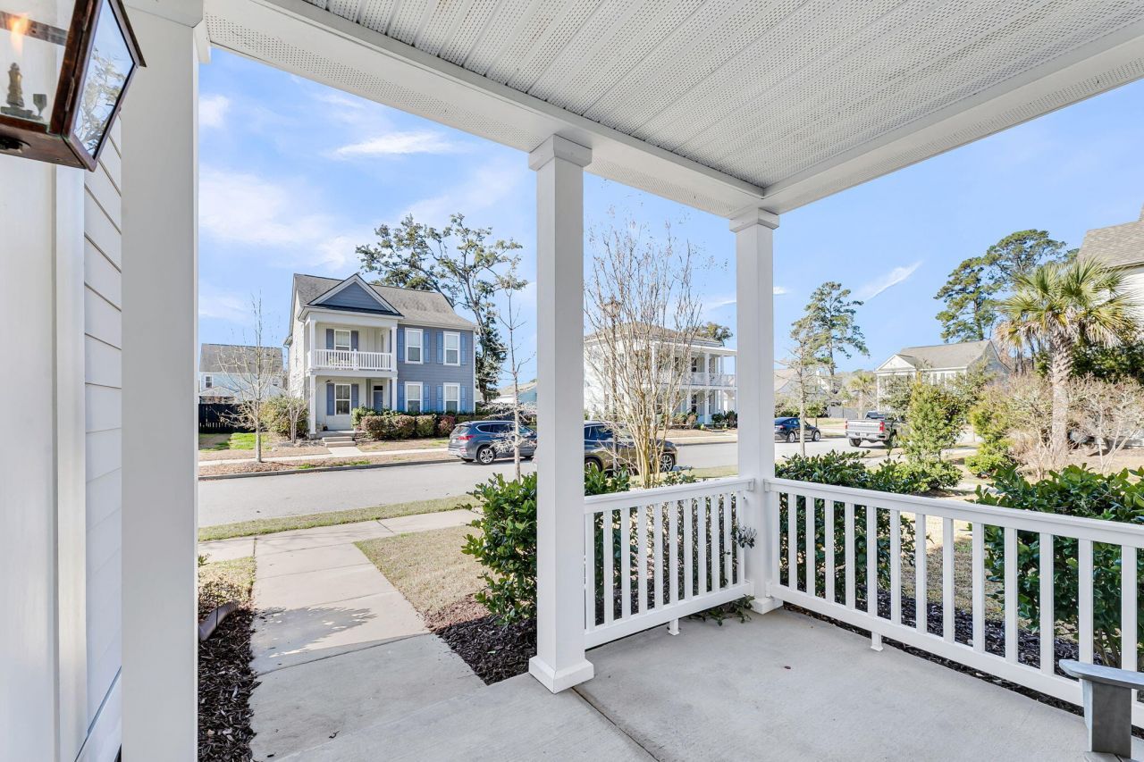 2008 Bouganvillia Drive Photo 4