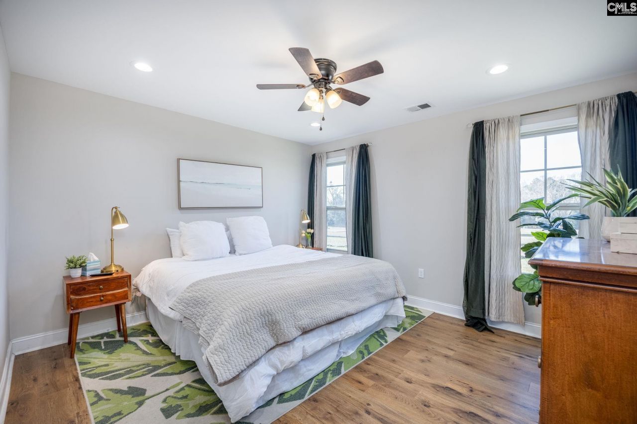 117 Cedar Lane Photo 25