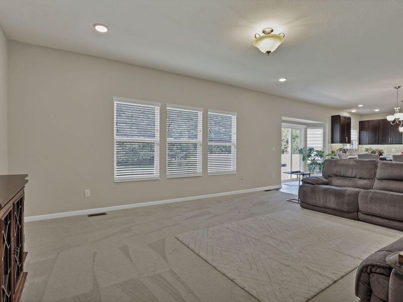 342 Isaac Tharp Street, Pataskala, OH 43062 Photo 12