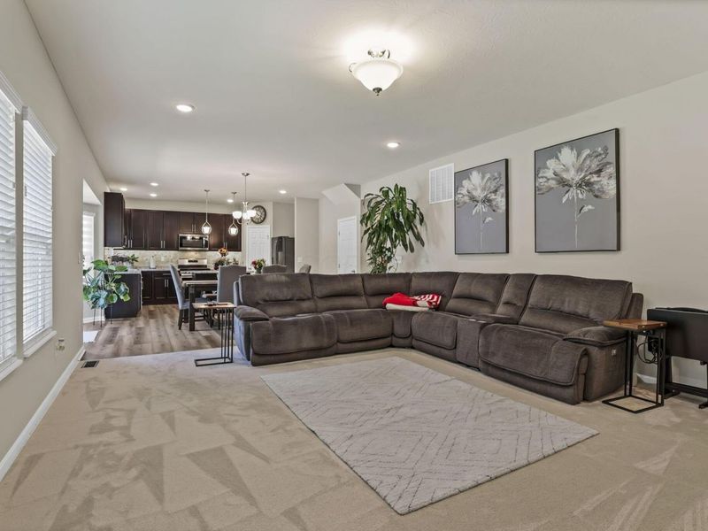 342 Isaac Tharp Street, Pataskala, OH 43062 Photo 13