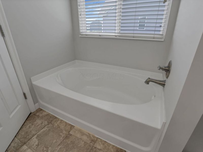 342 Isaac Tharp Street, Pataskala, OH 43062 Photo 34