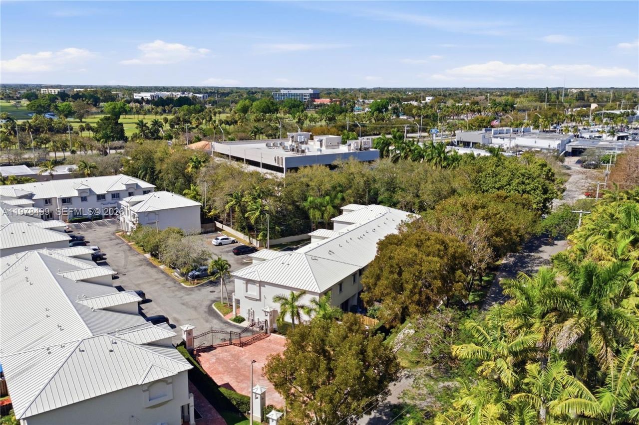 15720 SW 92nd Ave, Unit 5A, Palmetto Bay, FL 33157 Photo