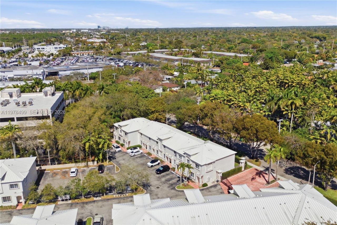 15720 SW 92nd Ave, Unit 5A, Palmetto Bay, FL 33157 Photo