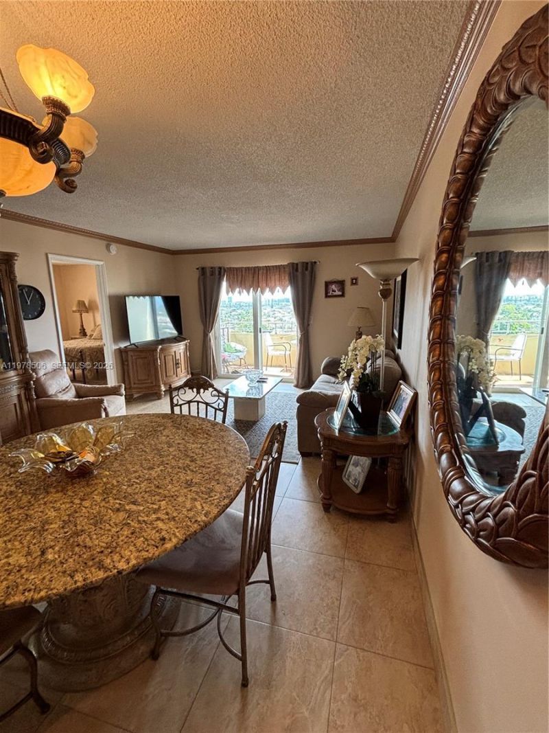 900 NE 18th Ave , Unit 1105, Fort Lauderdale, FL 33304 Photo