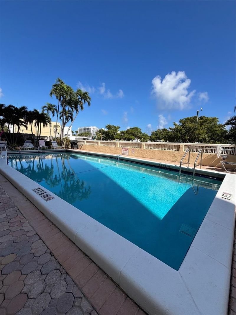 900 NE 18th Ave , Unit 1105, Fort Lauderdale, FL 33304 Photo