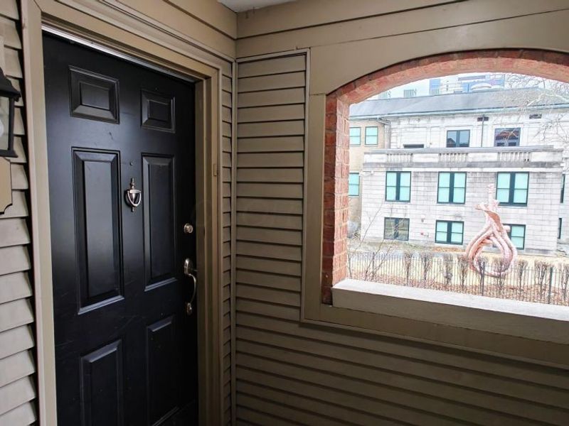 50 W Russell Street, Columbus, OH 43215 Photo 3