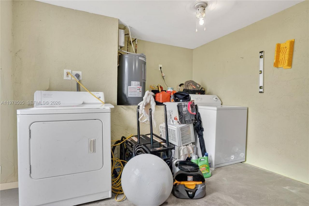 20934 SW 84th Ave, Cutler Bay, FL 33189 Photo