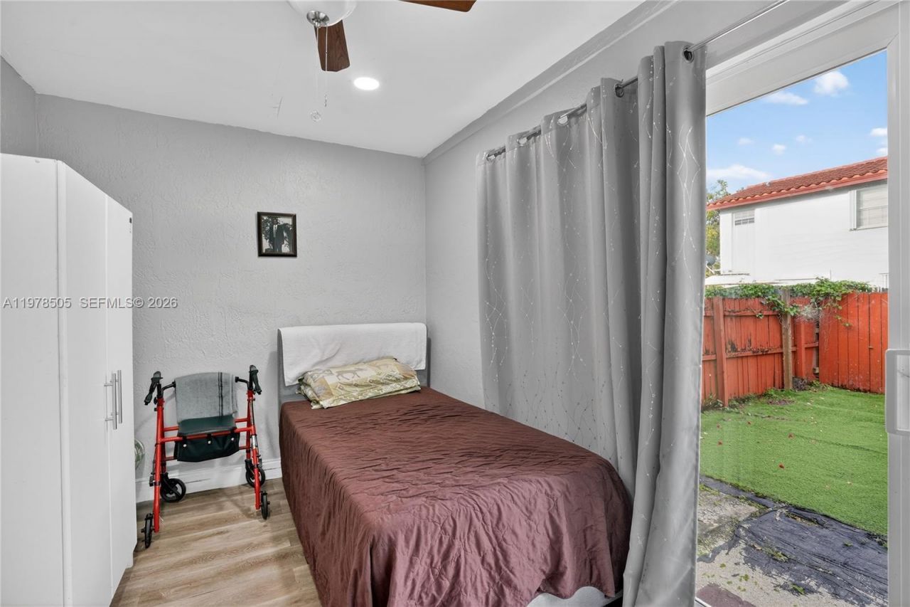 20934 SW 84th Ave, Cutler Bay, FL 33189 Photo