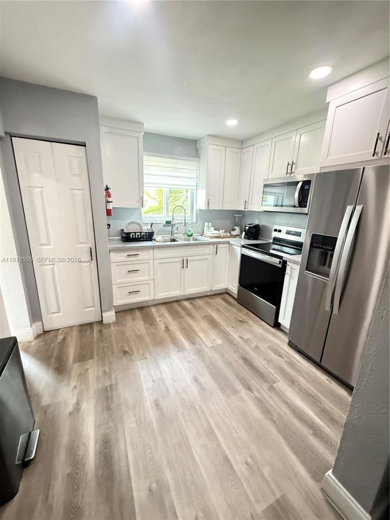 20934 SW 84th Ave, Cutler Bay, FL 33189 Photo