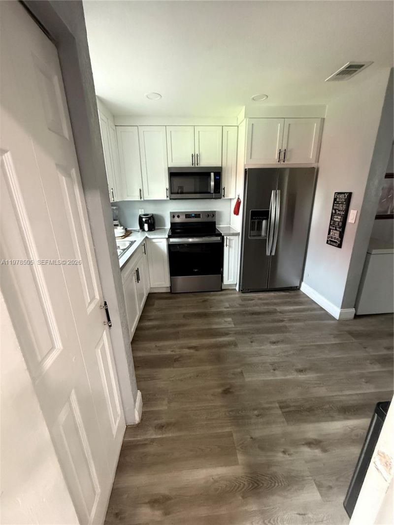 20934 SW 84th Ave, Cutler Bay, FL 33189 Photo