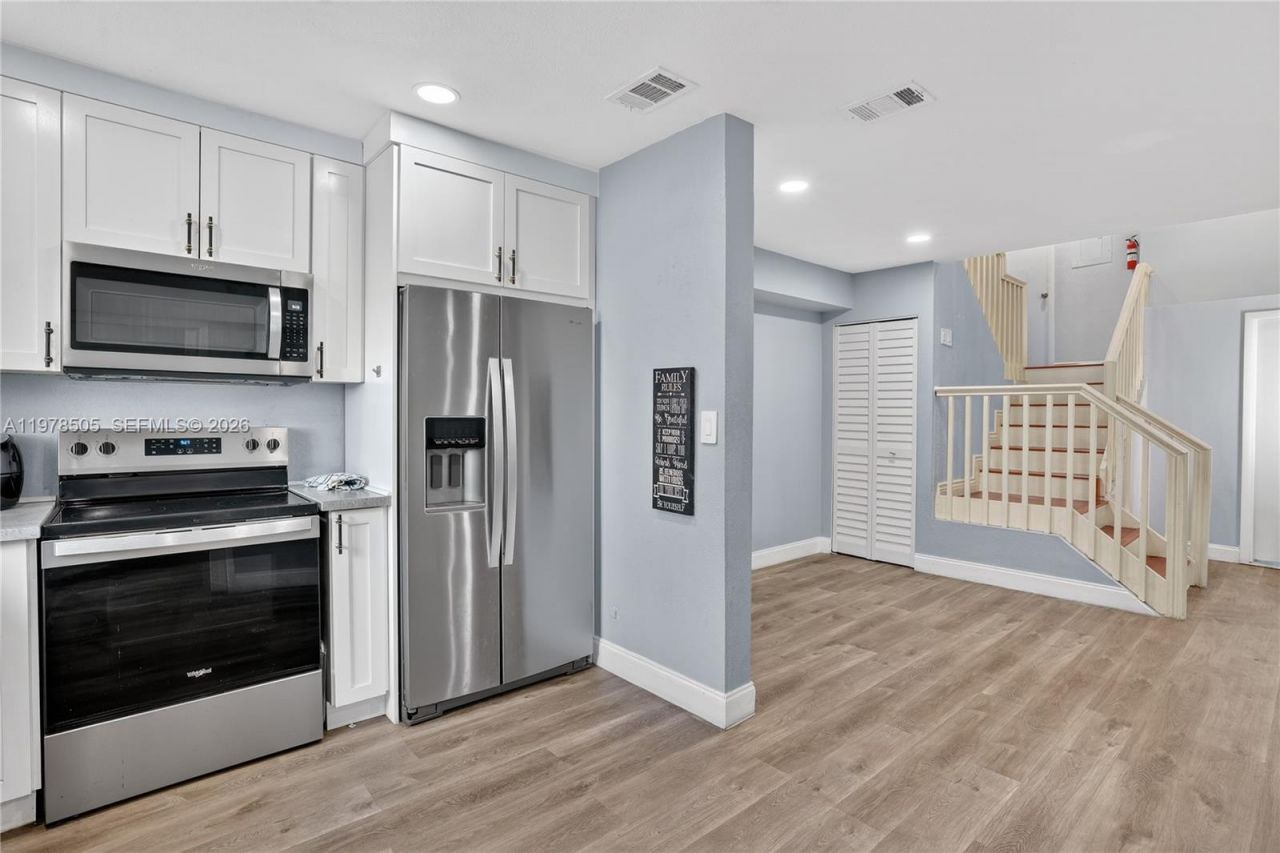 20934 SW 84th Ave, Cutler Bay, FL 33189 Photo