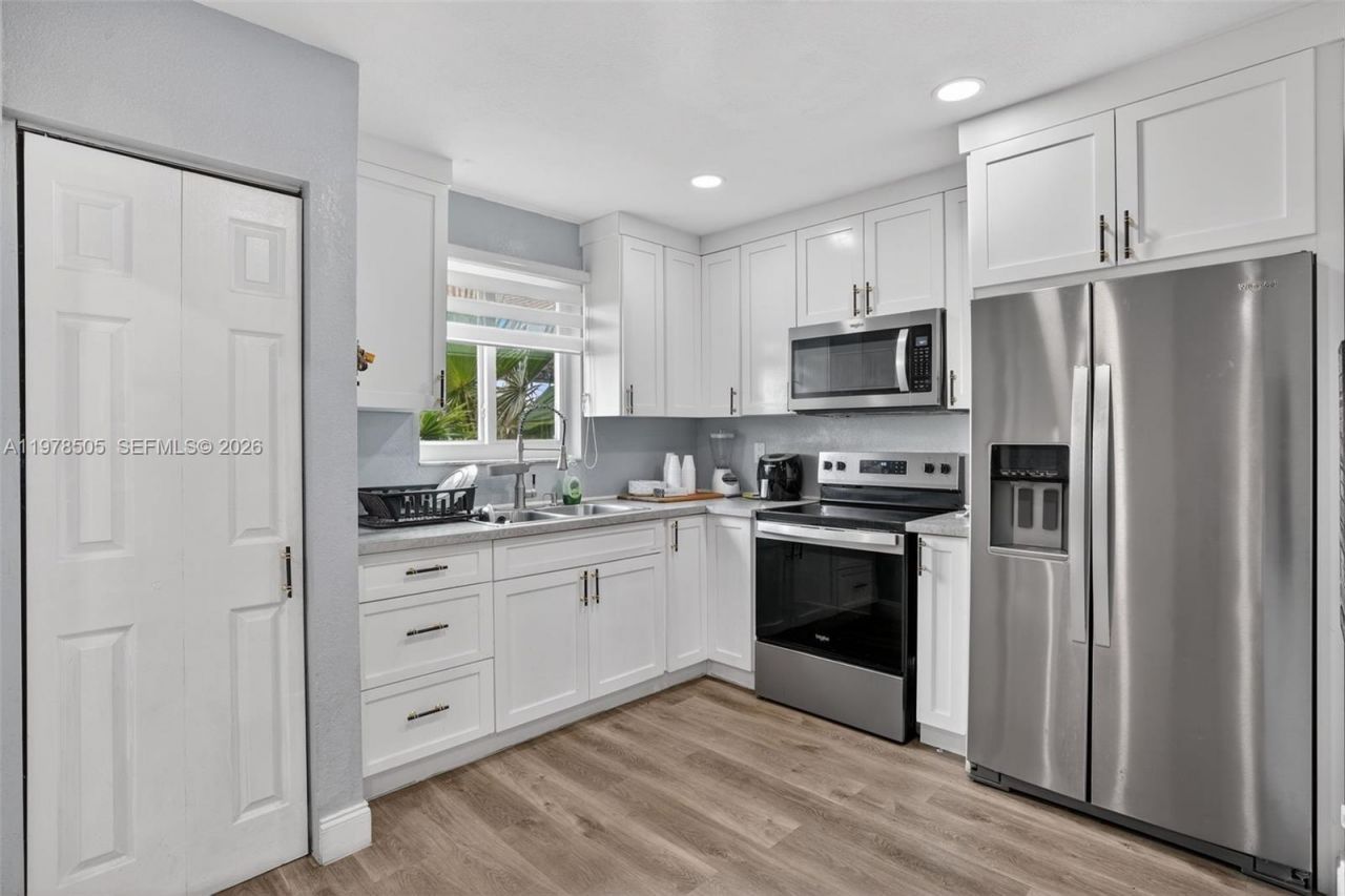 20934 SW 84th Ave, Cutler Bay, FL 33189 Photo