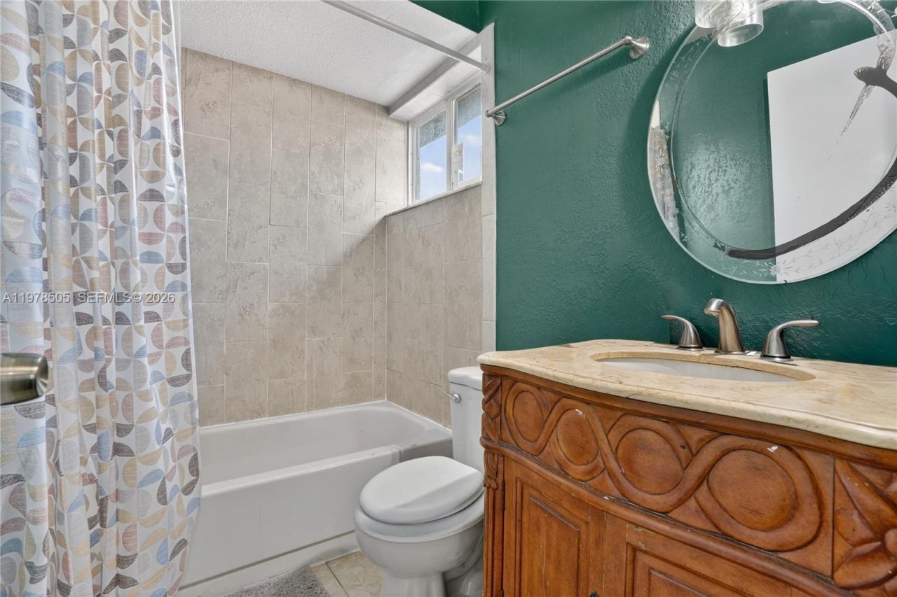 20934 SW 84th Ave, Cutler Bay, FL 33189 Photo