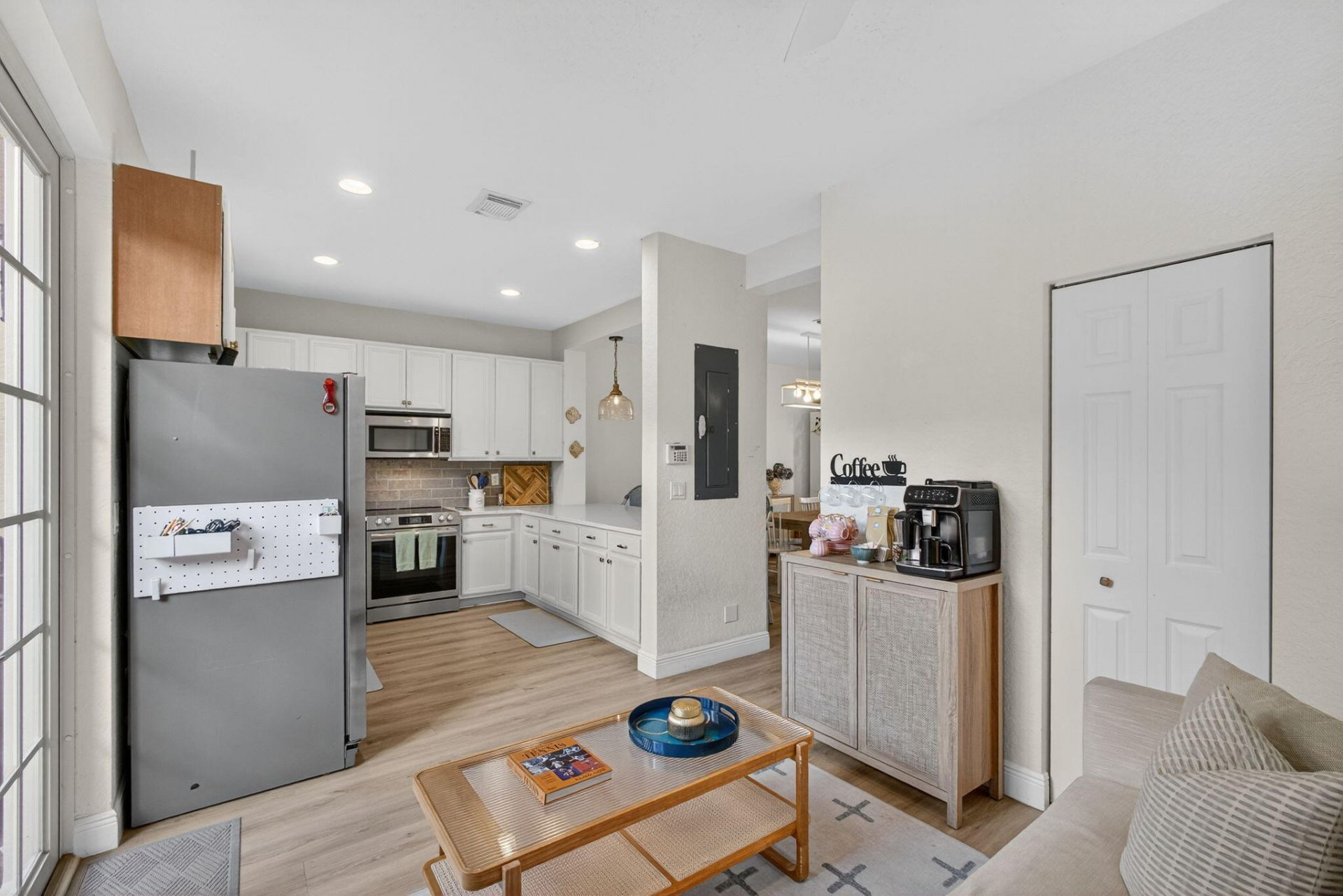 555 Dakota Drive, Jupiter, FL 33458 Photo