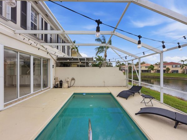 2122 Tigris Drive, West Palm Beach, FL 33411