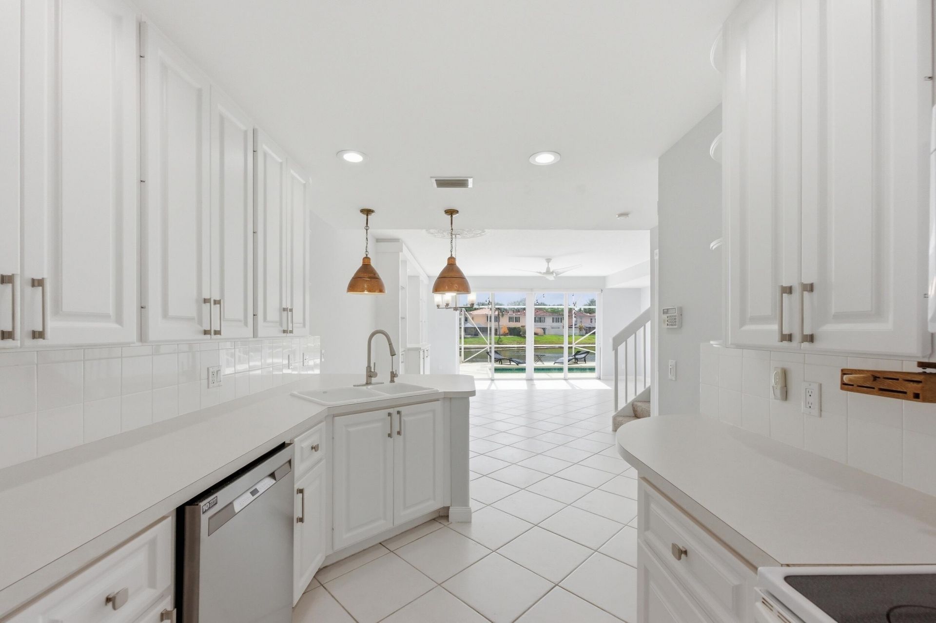 2122 Tigris Drive, West Palm Beach, FL 33411 Photo