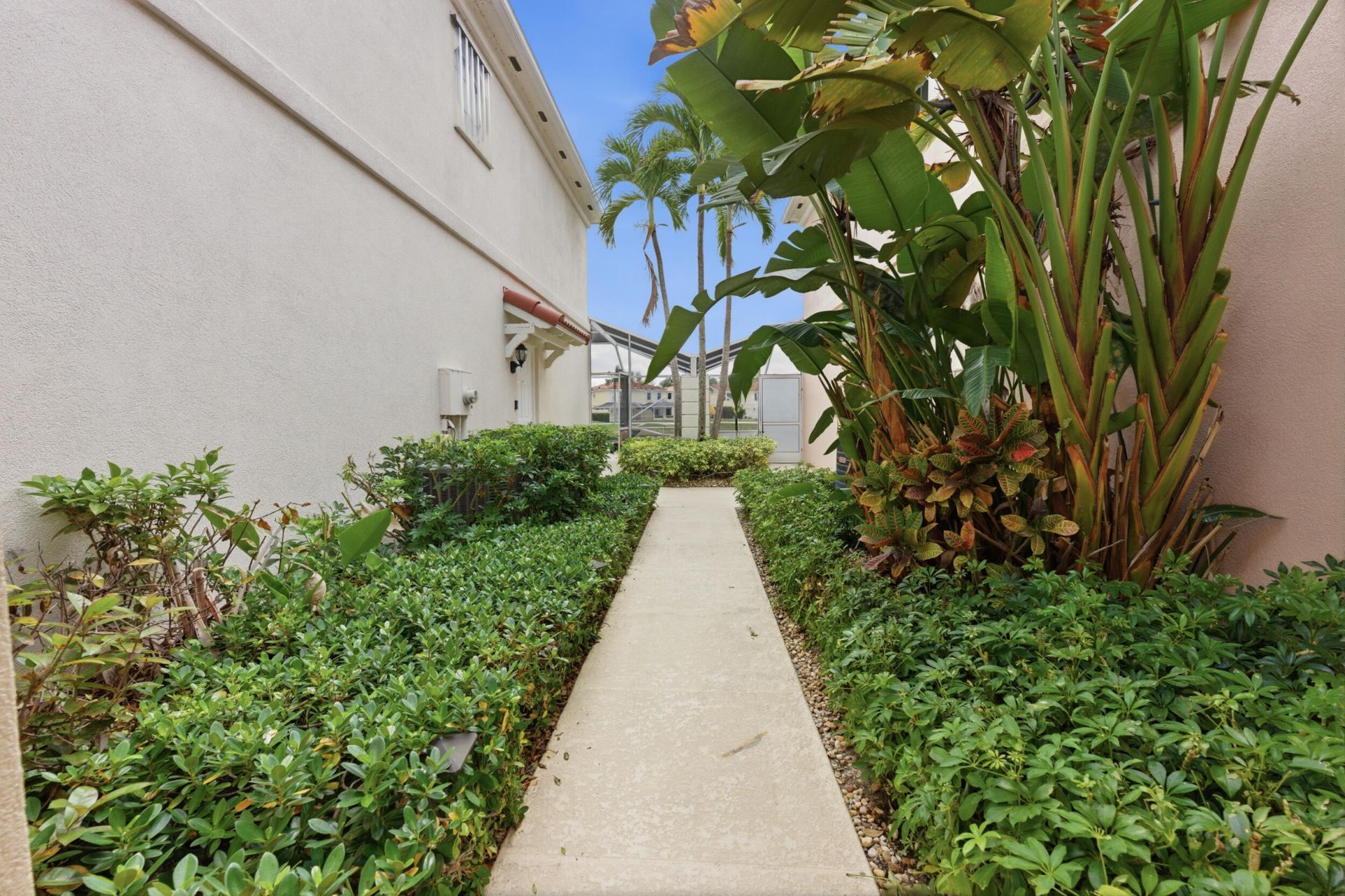 2122 Tigris Drive, West Palm Beach, FL 33411 Photo