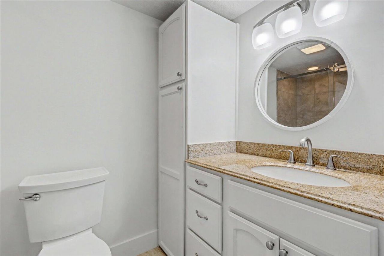 765 Jeffery Street, Unit 1-301, Boca Raton, FL 33487 Photo