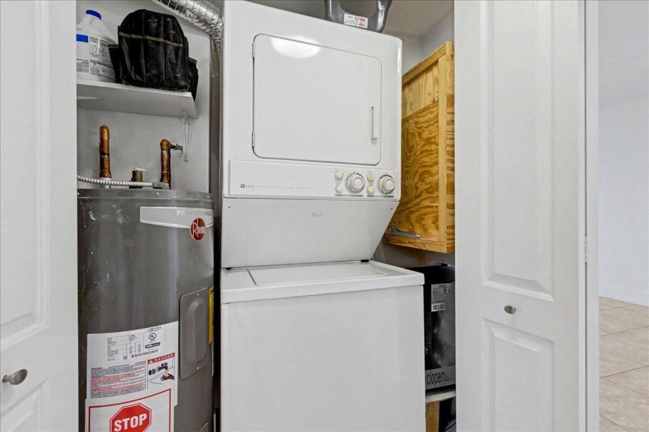 765 Jeffery Street, Unit 1-301, Boca Raton, FL 33487 Photo