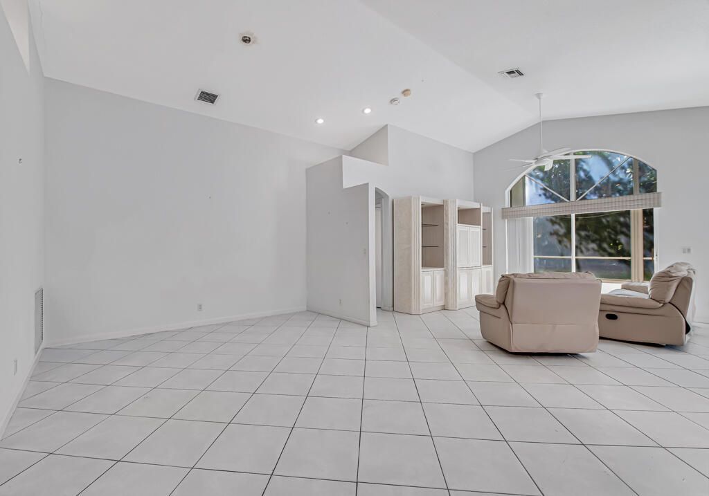 9624 Honeybell Circle, Boynton Beach, FL 33437 Photo