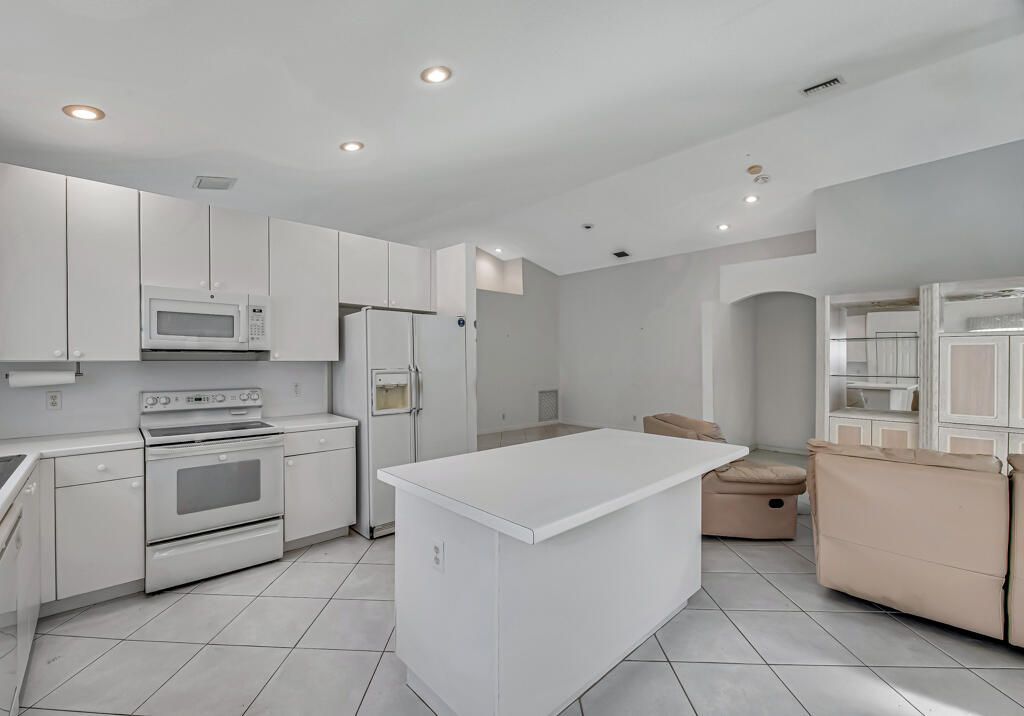 9624 Honeybell Circle, Boynton Beach, FL 33437 Photo