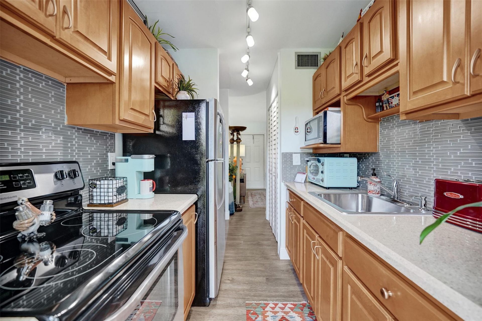 1055 SE 15th Street, Unit 14C, Fort Lauderdale, FL 33316 Photo