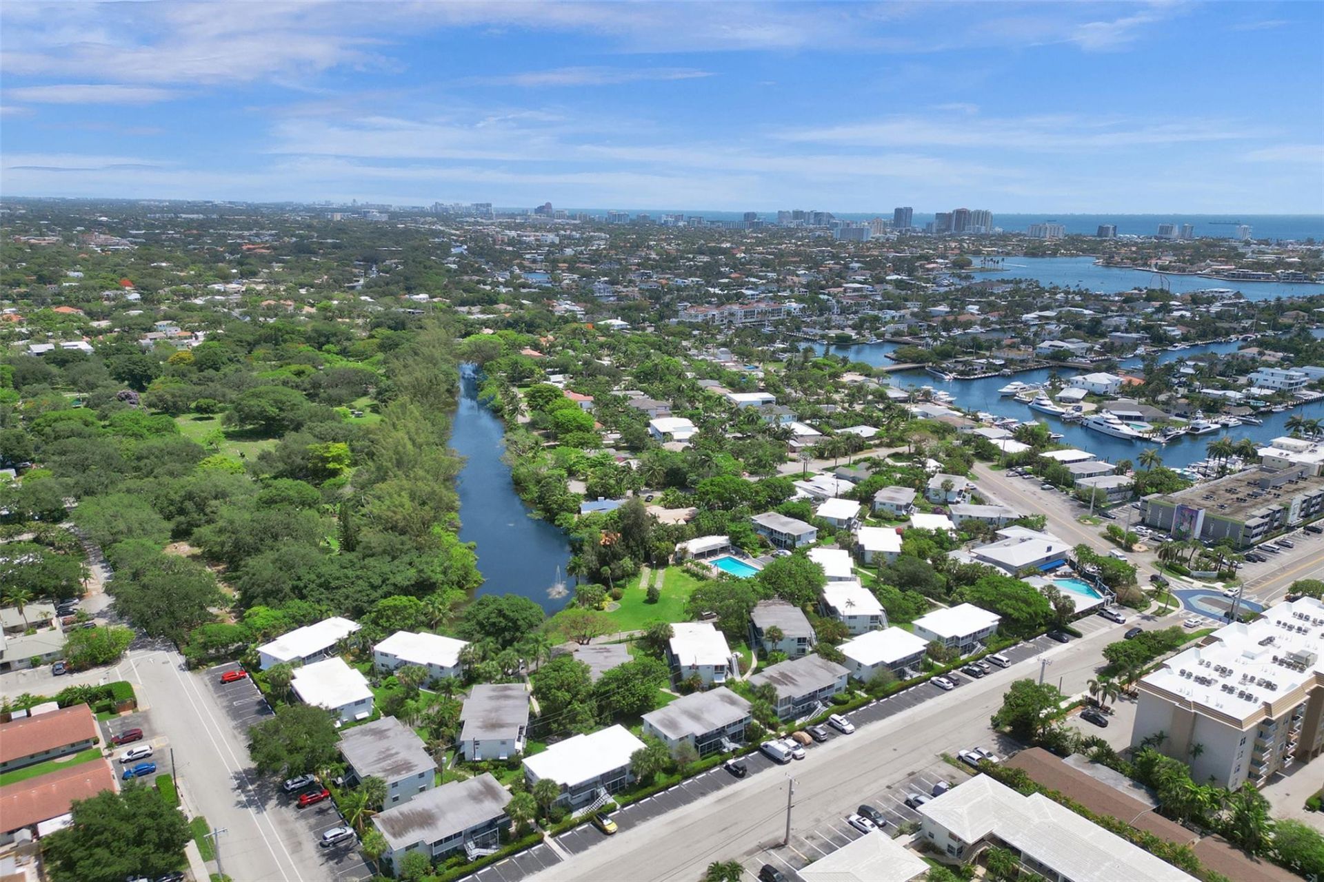 1055 SE 15th Street, Unit 14C, Fort Lauderdale, FL 33316 Photo