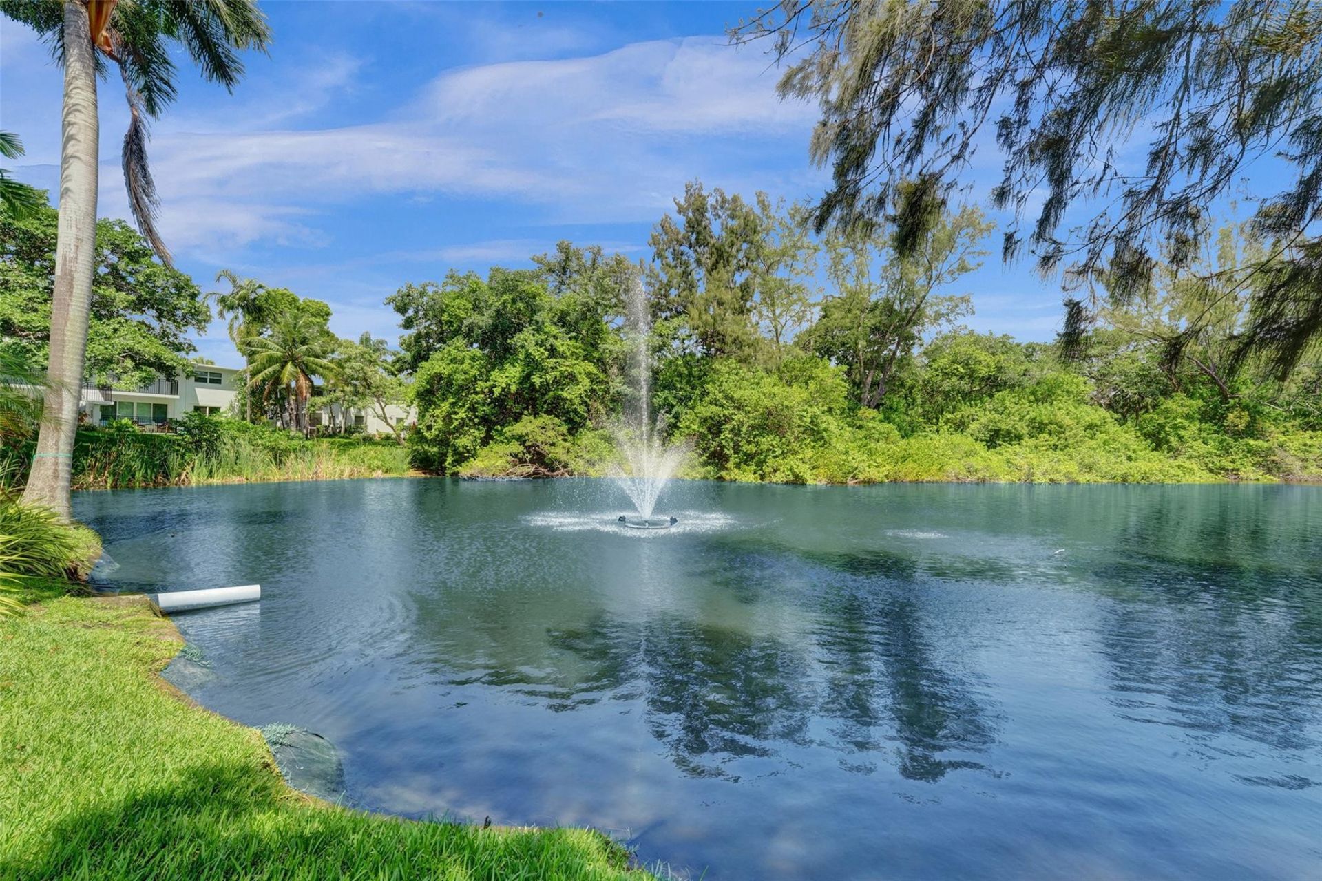 1055 SE 15th Street, Unit 14C, Fort Lauderdale, FL 33316 Photo