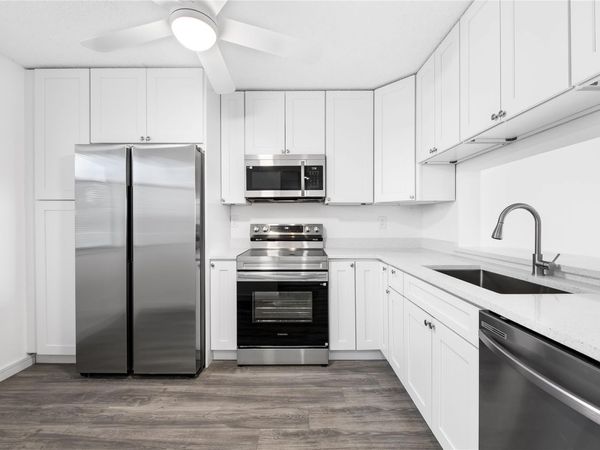 2767 Carambola Cir, Unit 402, Coconut Creek, FL 33066