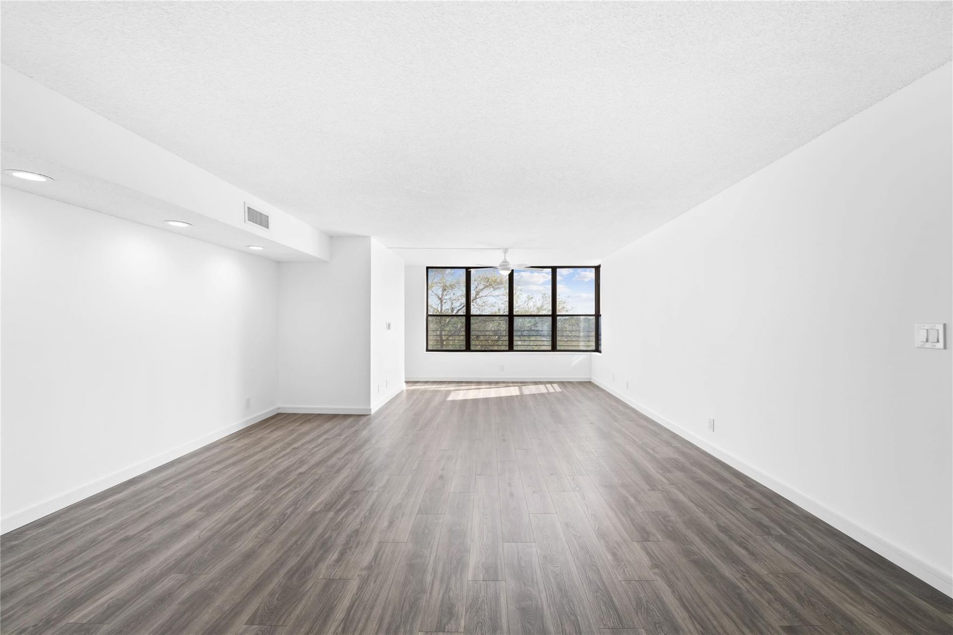 2767 Carambola Circle, Unit 402, Coconut Creek, FL 33066 Photo