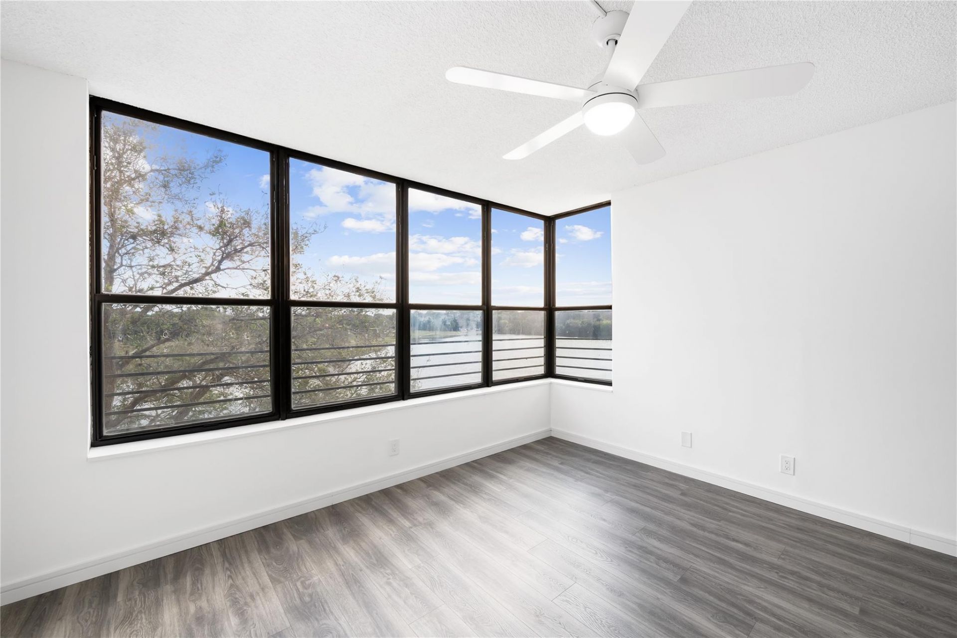 2767 Carambola Circle, Unit 402, Coconut Creek, FL 33066 Photo