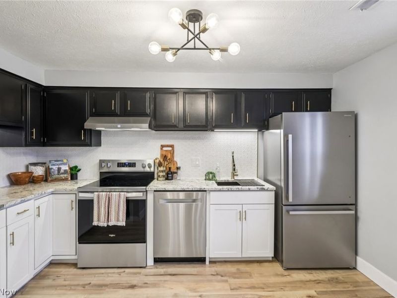 525 Liberty Drive, Unit A, Huron, OH 44839 Photo 12