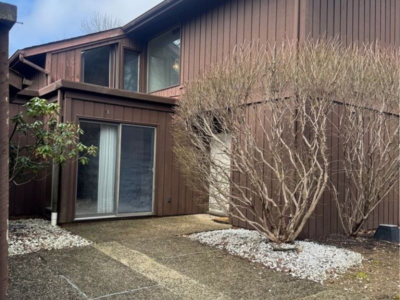 1939 Pine Drive , Kent, OH 44240 Photo 3