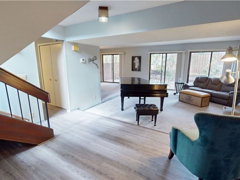 1939 Pine Drive , Kent, OH 44240 Photo 5