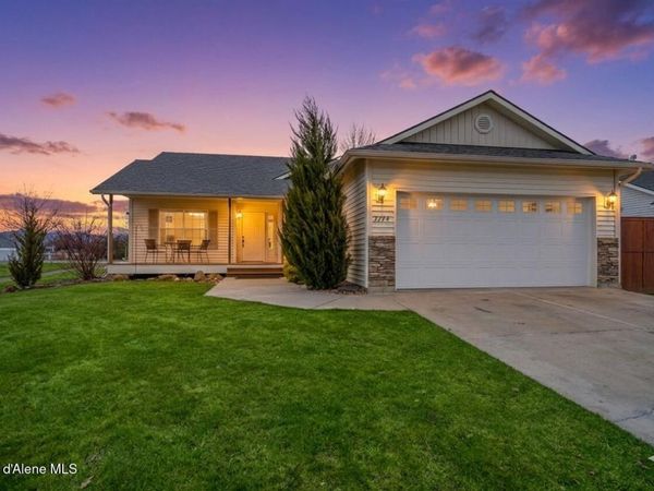 2744 N Alfalfa Loop, Post Falls, ID 83854
