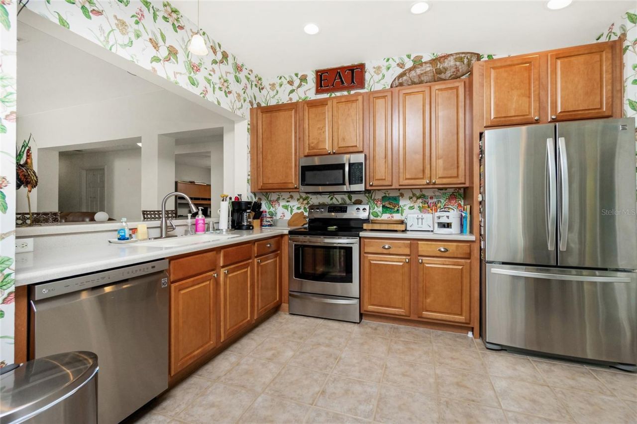 13136 SW Pembroke Circle N, Lake Suzy, FL 34269 Photo