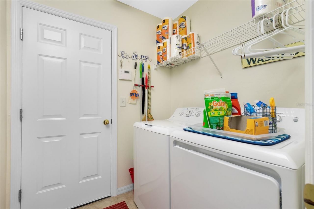 13136 SW Pembroke Circle N, Lake Suzy, FL 34269 Photo